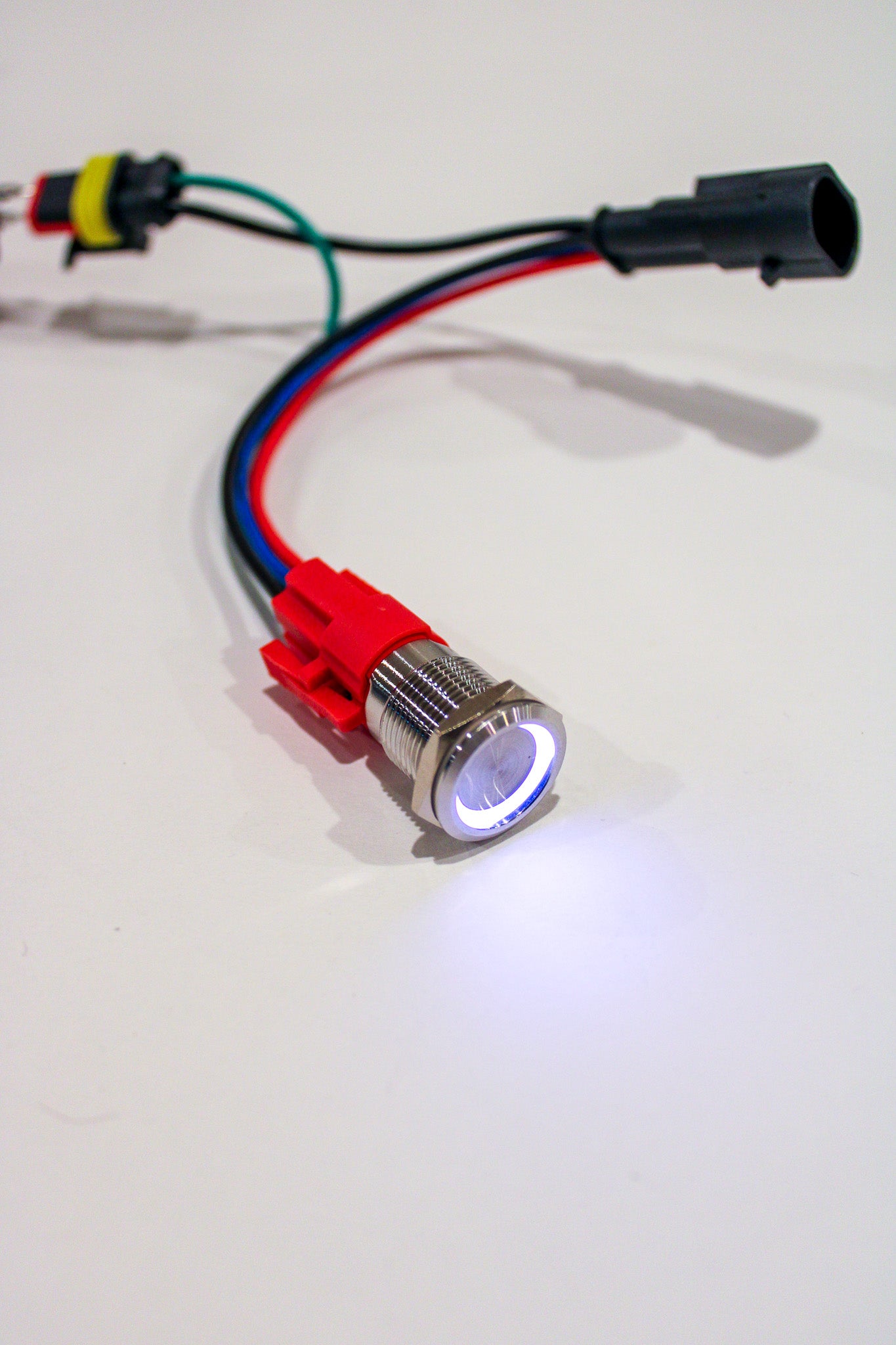 Accessory Switches (requires 12v kit)